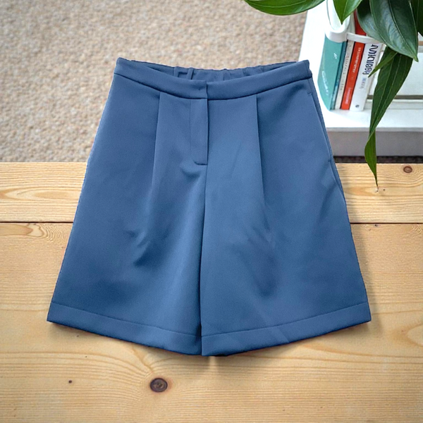 Patch Women Casual Short With Pockets